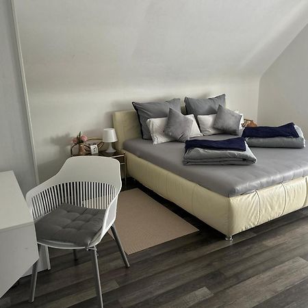 Privat Cozy Room In Mudau Εξωτερικό φωτογραφία